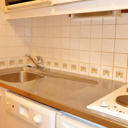 Fonctionnel Au Pied Des Pistes, Balcon Vue Sur Mont-blanc, Pour 3/4 Personnes - Fr-1-181-2617 *