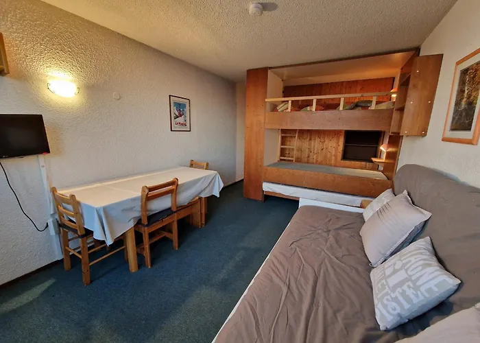 Fonctionnel Au Pied Des Pistes, Balcon Vue Sur Mont-blanc, Pour 3/4 Personnes - Fr-1-181-2617 *