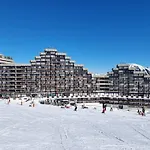 Apartment Fonctionnel Au Pied Des Pistes, Balcon Vue Sur Mont-blanc, Pour 3/4 Personnes - Fr-1-181-2617 La Plagne