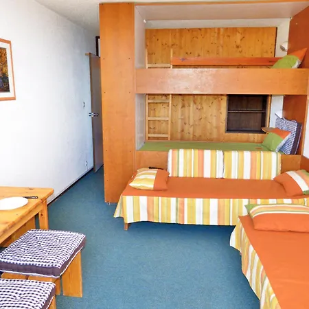 Fonctionnel Au Pied Des Pistes, Balcon Vue Sur Mont-blanc, Pour 3/4 Personnes - Fr-1-181-2617 Daire *