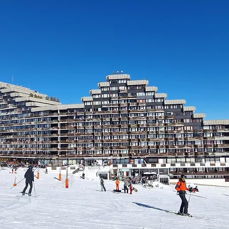 Fonctionnel Au Pied Des Pistes, Balcon Vue Sur Mont-blanc, Pour 3/4 Personnes *